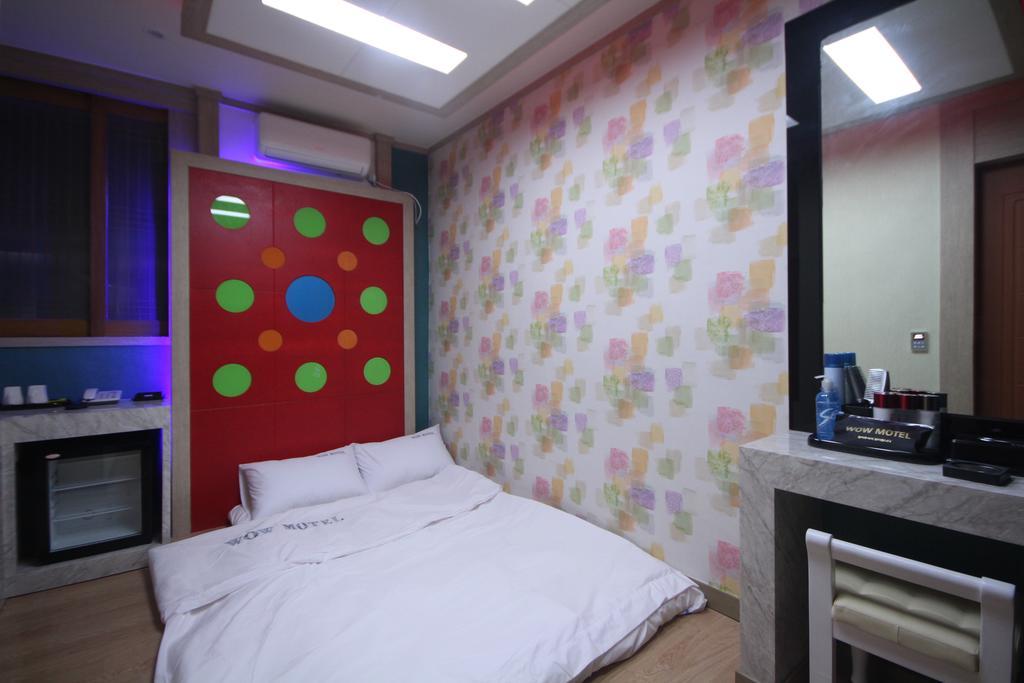 Pohang Wow Motel Room photo